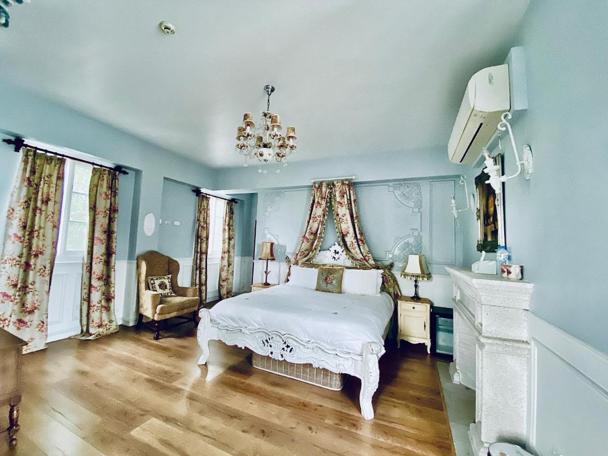 法國小古堡- 包棟-Chateau De France Уцзе Экстерьер фото