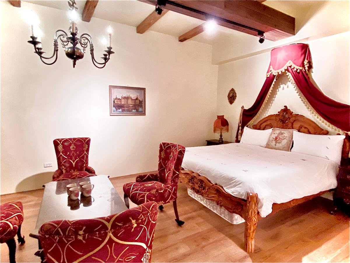 法國小古堡- 包棟-Chateau De France Уцзе Экстерьер фото