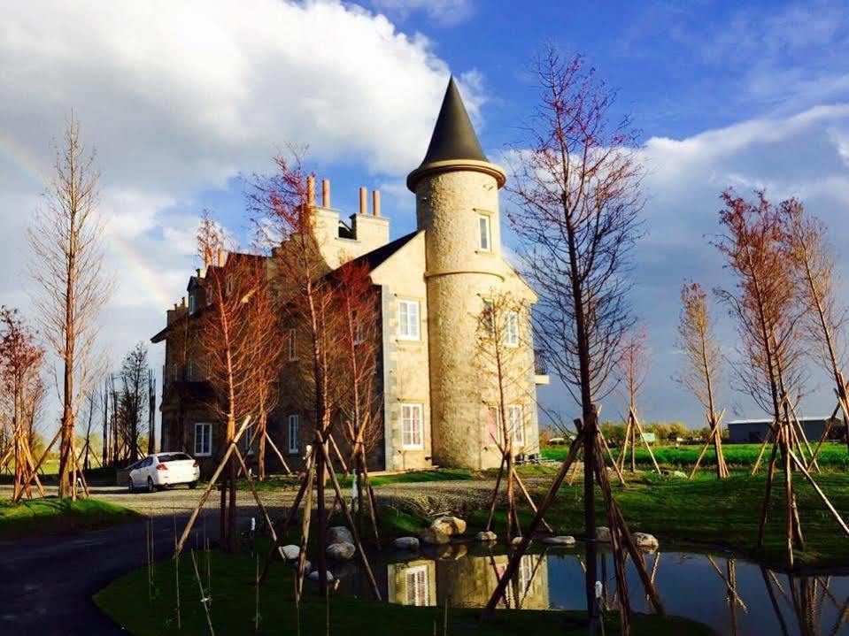 法國小古堡- 包棟-Chateau De France Уцзе Экстерьер фото