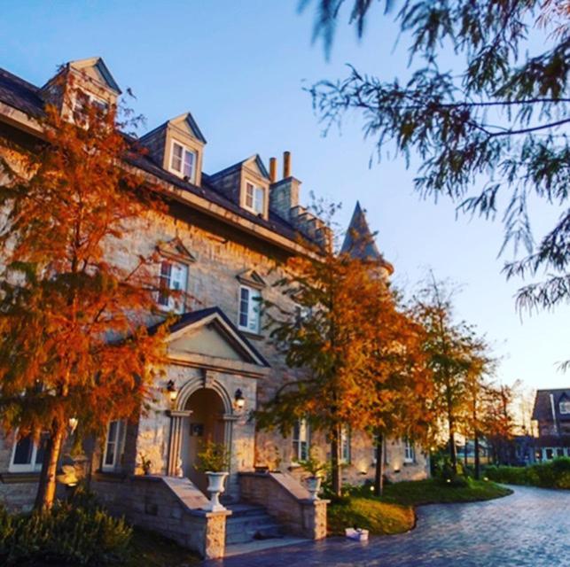 法國小古堡- 包棟-Chateau De France Уцзе Экстерьер фото